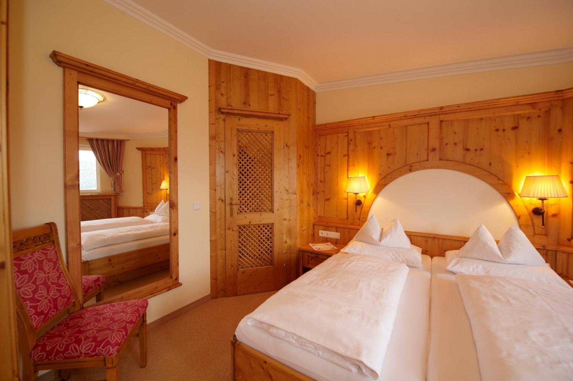 Hotel Ennstalerhof Ramsau am Dachstein Exteriör bild
